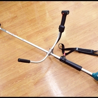 中古 マキタ 18V 6Ah MUR182UD 充電式草刈機 Uハンドル バッテリー付属 充電器なし 6.0Ah Makita