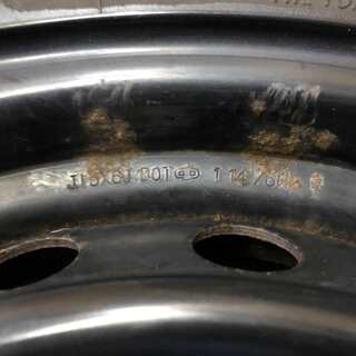 【YOKOHAMA SY01 195/80R15 107/105L LT】スタッドレス 4本【トヨタ200系ハイエース 純正 15インチ 6J6HPCD139.7+35】　(VTO115) クレジットカード QR決済可能