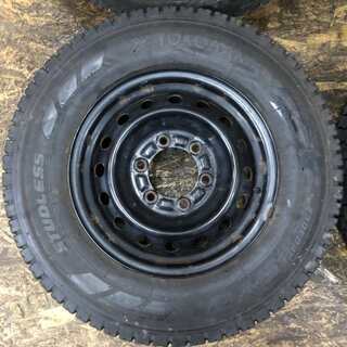 【YOKOHAMA SY01 195/80R15 107/105L LT】スタッドレス 4本【トヨタ200系ハイエース 純正 15インチ 6J6HPCD139.7+35】　(VTO115) クレジットカード QR決済可能