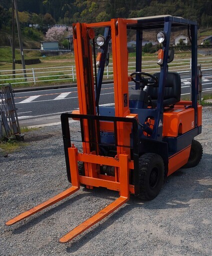 値下げしました！鹿児島発　日産ディーゼルエンジンフォークリフト　FJ01　アワーメーター約513時間