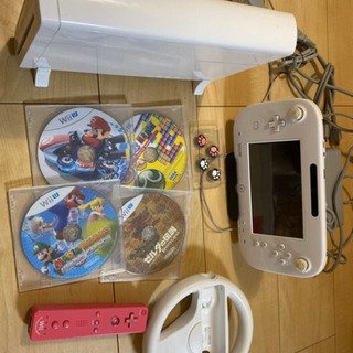 任天堂WiiU+ソフト4本セット