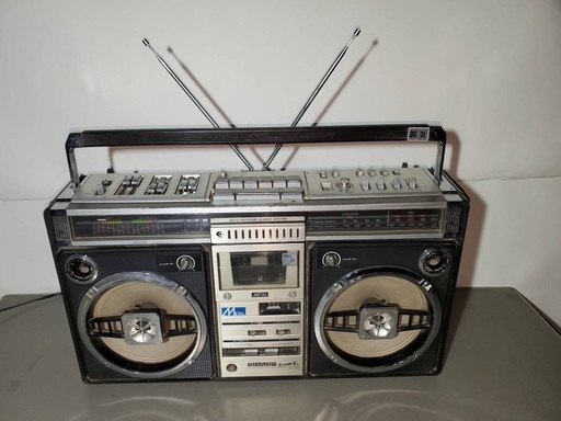 売却済み‼️SHARP 大型ラジカ GF-508SB ラジオ付きステレオテープレコーダー