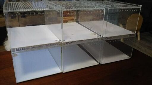中古 美品 爬虫類ケージ 90cmのメタルラックに丁度入ります