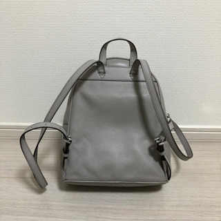 すぐ売れる マイケルコース リュック 新品展示品】問い合わせ多数 早い 