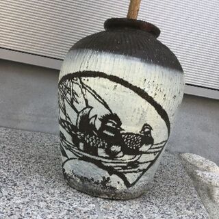 紹興酒の甕　植木鉢　「鴛鴦」
