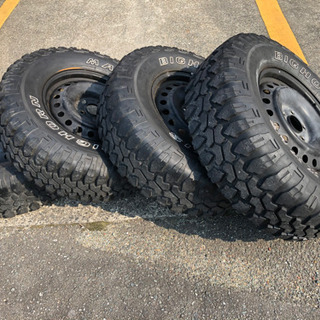 交渉あり)マキシス タイヤ マッド 245/75R16の通販はau PAY マーケット 