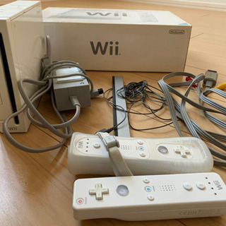 wii リモコン2つ付き 桃鉄もつけます
