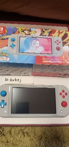 Nintendo Switch Light＋ポケモンソード＆シールドダブルパックのセット販売