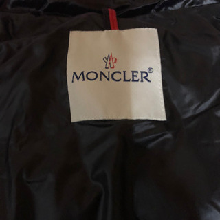 MONCLERのダウン