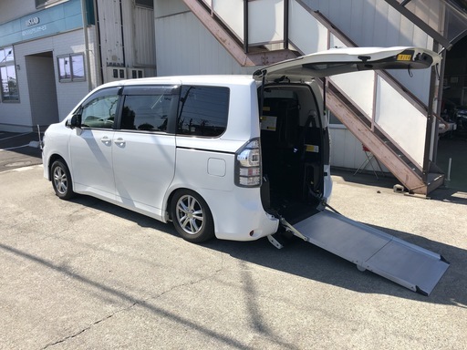 ヴォクシー 車いす仕様車 福祉車両 アイエヌジー 桶川のヴォクシーの中古車 ジモティー ヴォクシー 車いす仕様車 福祉車両 アイエヌジー 桶川のヴォクシーの中古車 ジモティー