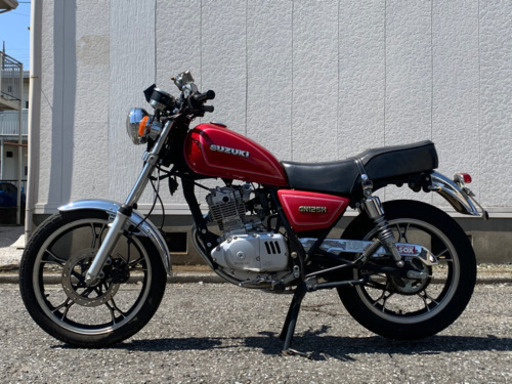 GN125H 現状 バーハンドル化 BEAMSマフラー