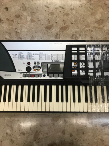 YAMAHA  電子キーボード　B08