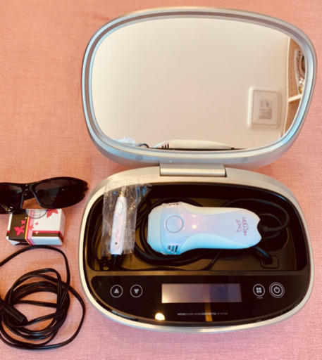 ☆脱毛器☆眉毛脱毛器付き☆美品☆早い者勝ち☆