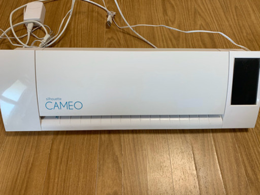 カッティングマシン