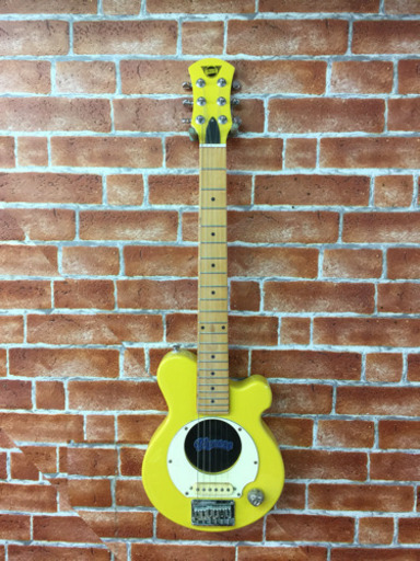 ありがとうございます♪[売れました！]ピグノーズU.S.A 小型エレキギター 長期展示新品 中古ソフトケース付（ちょっと大きめ）