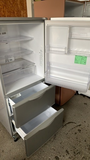 サンヨー 3ドア冷蔵庫 255L シルバー