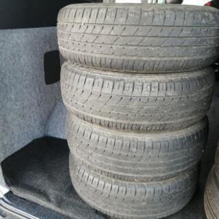 DUNLOP夏タイヤ195/65R15アルミホイル付