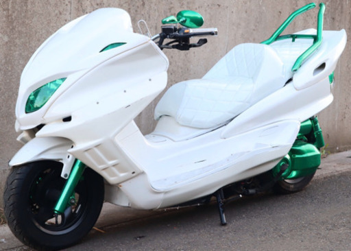 YAMAHA マジェスティ】世界に一台だけのカスタムエディション！！緑×白