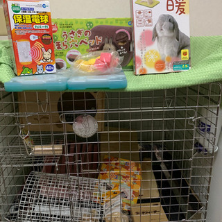 うさぎ飼育用ケージなどセットで売ります。