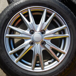 ＶＥＬＶＡ　１５インチ　アクア、ヴィッツ、フィット、キューブ