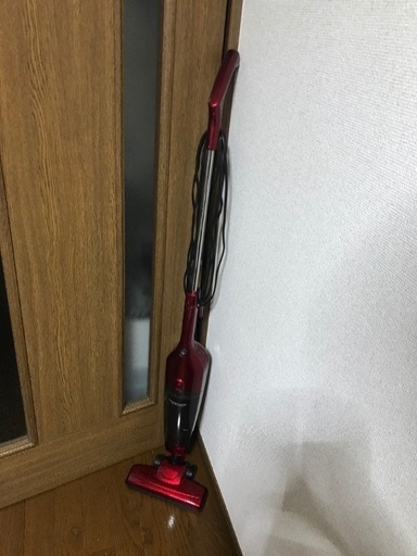 掃除機／赤