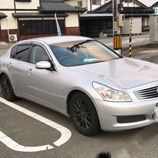 日産スカイライン  豪華装備  車検2年近い 税金込み３５万