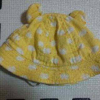 赤ちゃん用の黄色い帽子👒