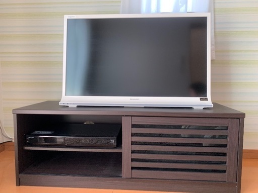 ★4月23日までの期間限定値引き★【美品】32型テレビ　AQUOS テレビボード付き！　①