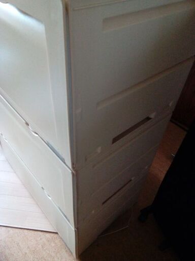 安いですよ！！タッパーウェア 堅牢 スーパーチェスト・ワイド