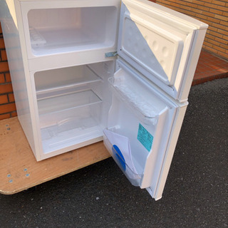美品　動作保証　冷凍冷蔵庫　85L 2019年　amadana 