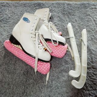 フィギュアスケート靴22.0CM