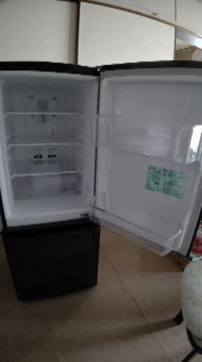 三菱冷蔵庫2018年型 MR-P15C-B形売ります。