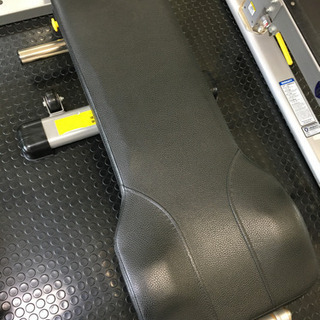 タフスタッフ社製マルチパーパスベンチ