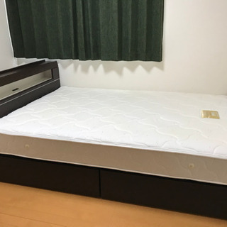 アンネルダブルベット　マットレス付　照明　引出し有
