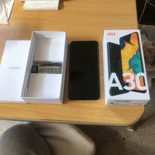 Galaxy A30 ブラック 64GB【箱付き】 Galaxy A30｜価格比較・最新情報