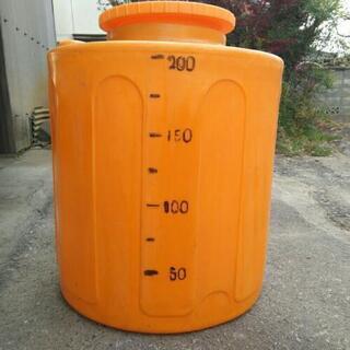 ポリタンク　貯水タンク　雨水　消毒用　スイコー　200リットル　潅水用