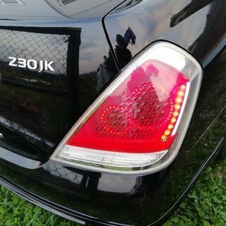 日産ティアナ 31系　オリジナルフルLEDテールランプ