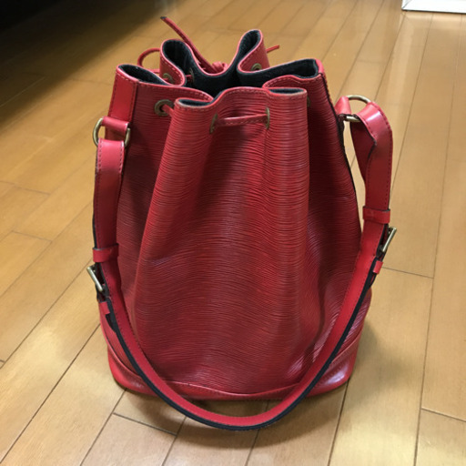 超超希少モデル ルイヴィトンショルダーバッグハンドバッグの エピ