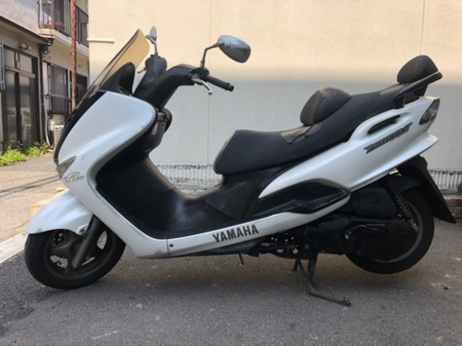 ヤマハ　マジェスティ125 FI インジェクション
