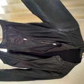 150円  黒色 革ジャケット レディース M-Lサイズ