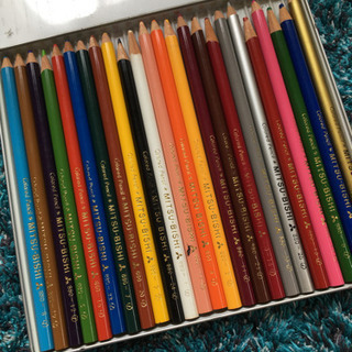24色　色鉛筆　三菱鉛筆