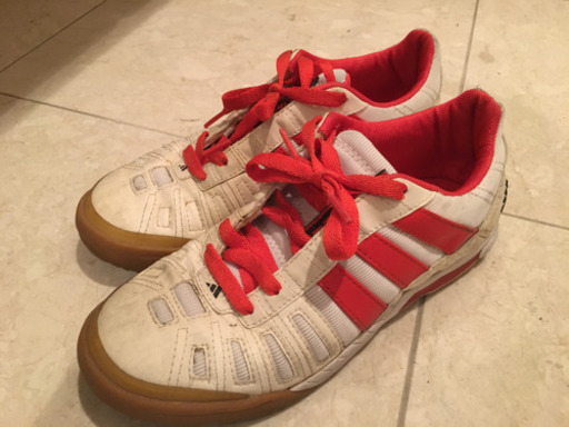 アディダス フットサルシューズ23 5 レディース Used ヨッシー 海老江のその他の中古あげます 譲ります ジモティーで不用品の処分 アディダス フットサルシューズ23 5 レディース Used ヨッシー 海老江のその他の中古あげます 譲ります ジモティーで不用品の処分