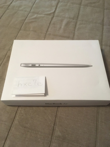 【Apple】MacBookAir 13inch 2012 ほぼ使用してません！