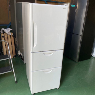 #KR06 HITACHI 3ドア255L冷凍冷蔵庫 パールホワ...