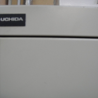 UCHIDA　４人用スチールロッカー　4人用ロッカー　４連ロッカー　オフィス　更衣室