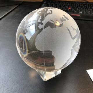 地球儀のオブジェアート（ガラス製）