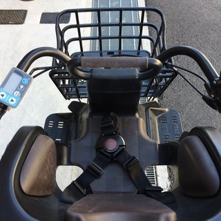 地域限定送料無料　ヤマハ　パスバビー　SP　三人乗り　15,4AH　2019年　20インチ　神戸市　電動自転車-新品未開封《手洗い可能》ラメシアー斜めフリンジ2WAYプルオーバーニット