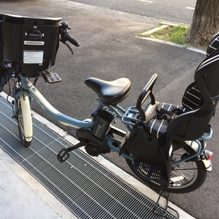 地域限定送料無料　ヤマハ　パスバビー　SP　三人乗り　15,4AH　2019年　20インチ　神戸市　電動自転車-新品未開封《手洗い可能》ラメシアー斜めフリンジ2WAYプルオーバーニット