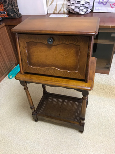 決定 レトロ調家具 おふじ 逆瀬川の家具の中古あげます 譲ります ジモティーで不用品の処分 決定 レトロ調家具 おふじ 逆瀬川の家具の中古あげます 譲ります ジモティーで不用品の処分