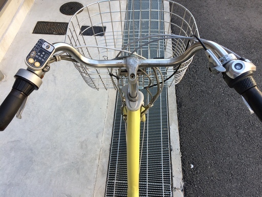 地域限定 ブリヂストン ボーテ 新基準 三人乗り 子供乗せ 黄 ギュット